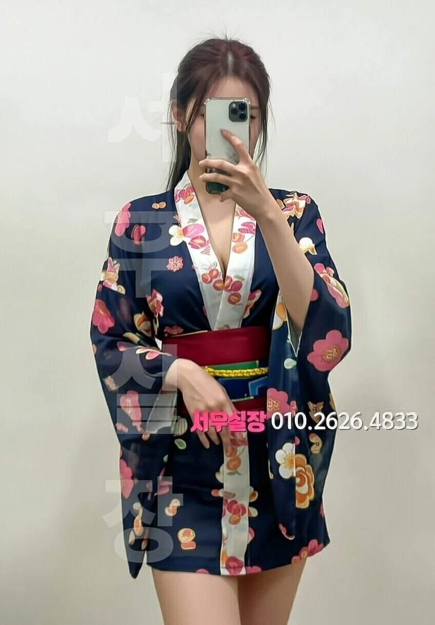 군산 다국적노래클럽 프리미엄 라인업 28번 프로필